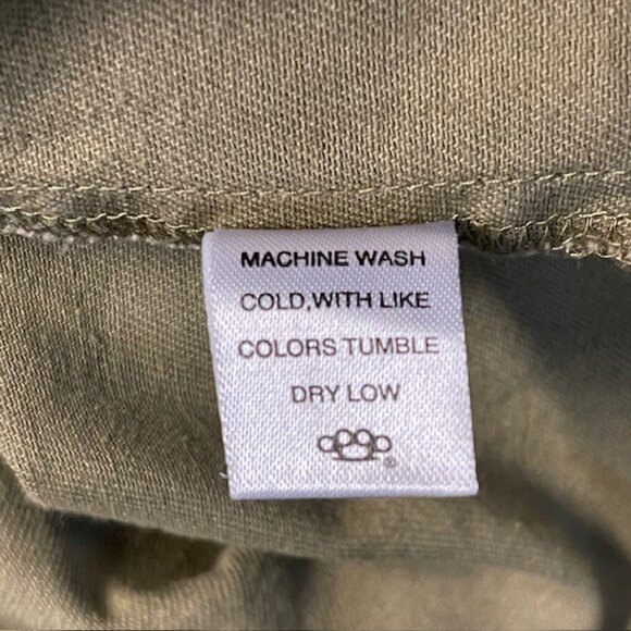 10 Deep Shirt Mens Medium M Olive Shooting Hunting Button Up Tactical Army Patch - Picture 11 of 11